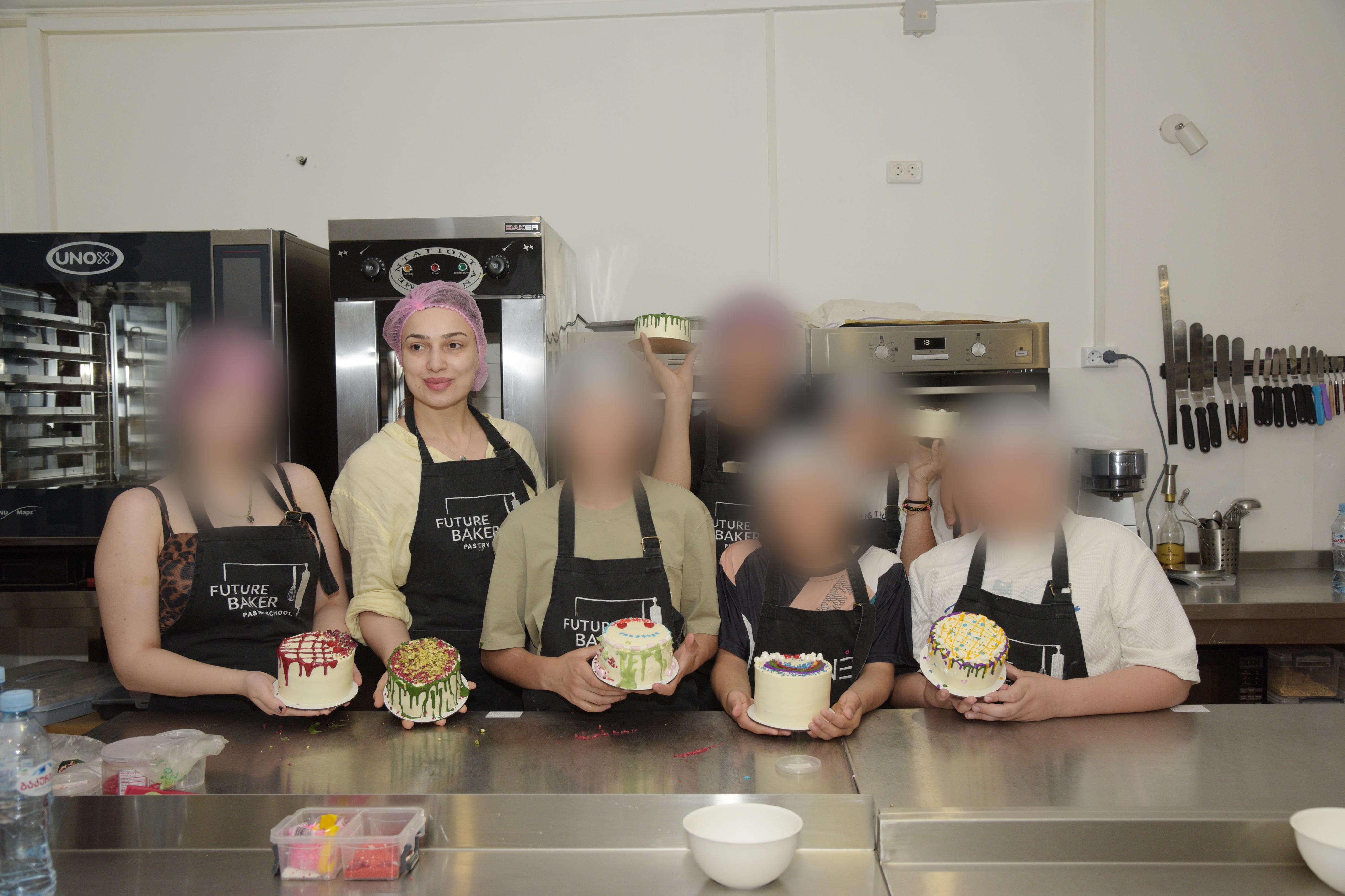 დანაშაულის პრევენციის, არასაპატიმრო სასჯელთა აღსრულებისა და პრობაციის ეროვნული სააგენტოს არასრულწლოვანმა ბენეფიციარებმა კულინარიულ მასტერკლასში მიიღეს მონაწილეობა.